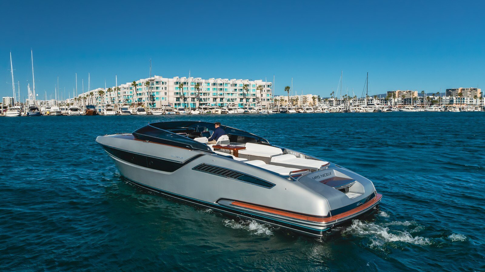 2020-riva-48-9ad9cd