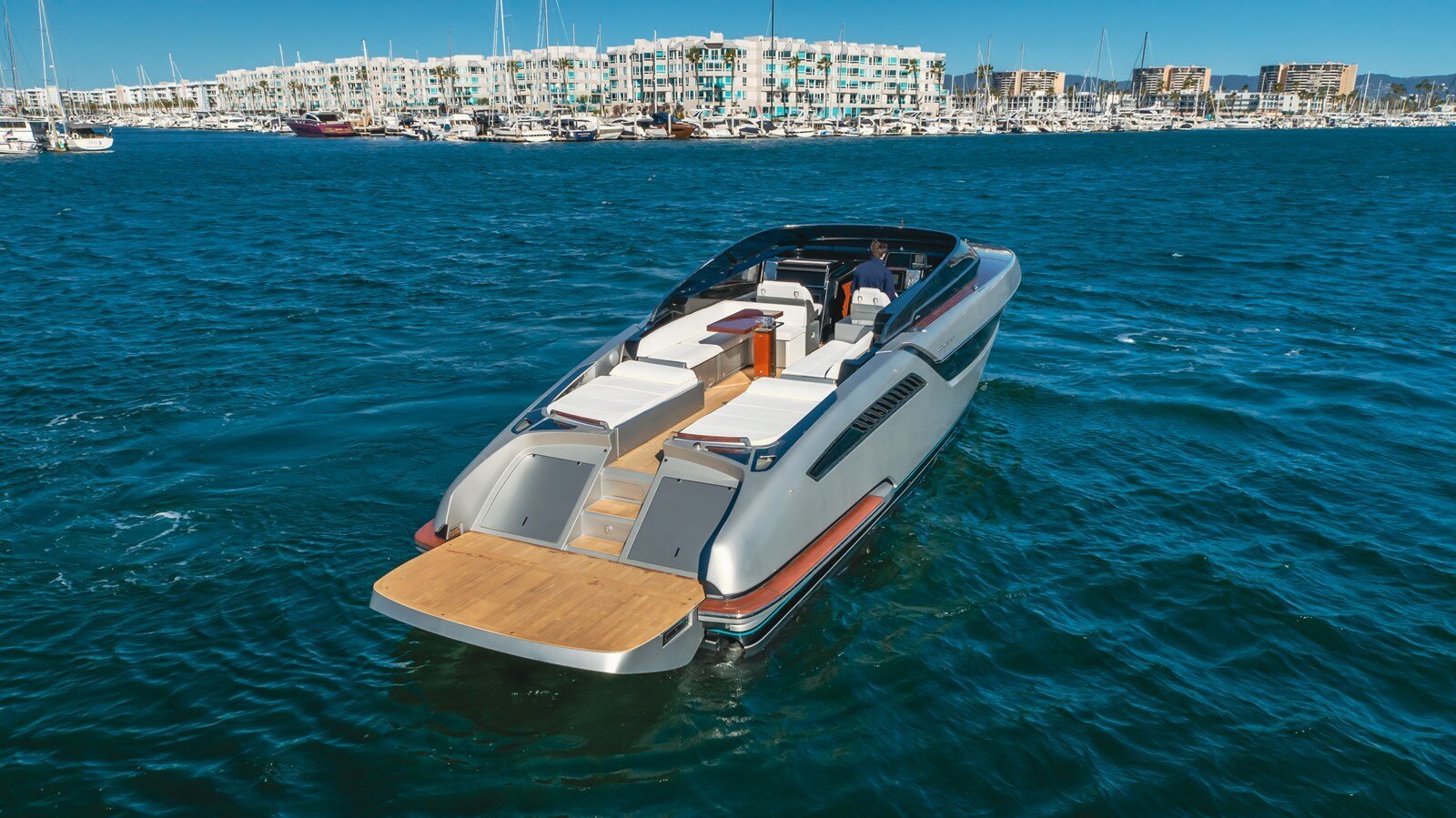 2020-riva-48-9ad9cd