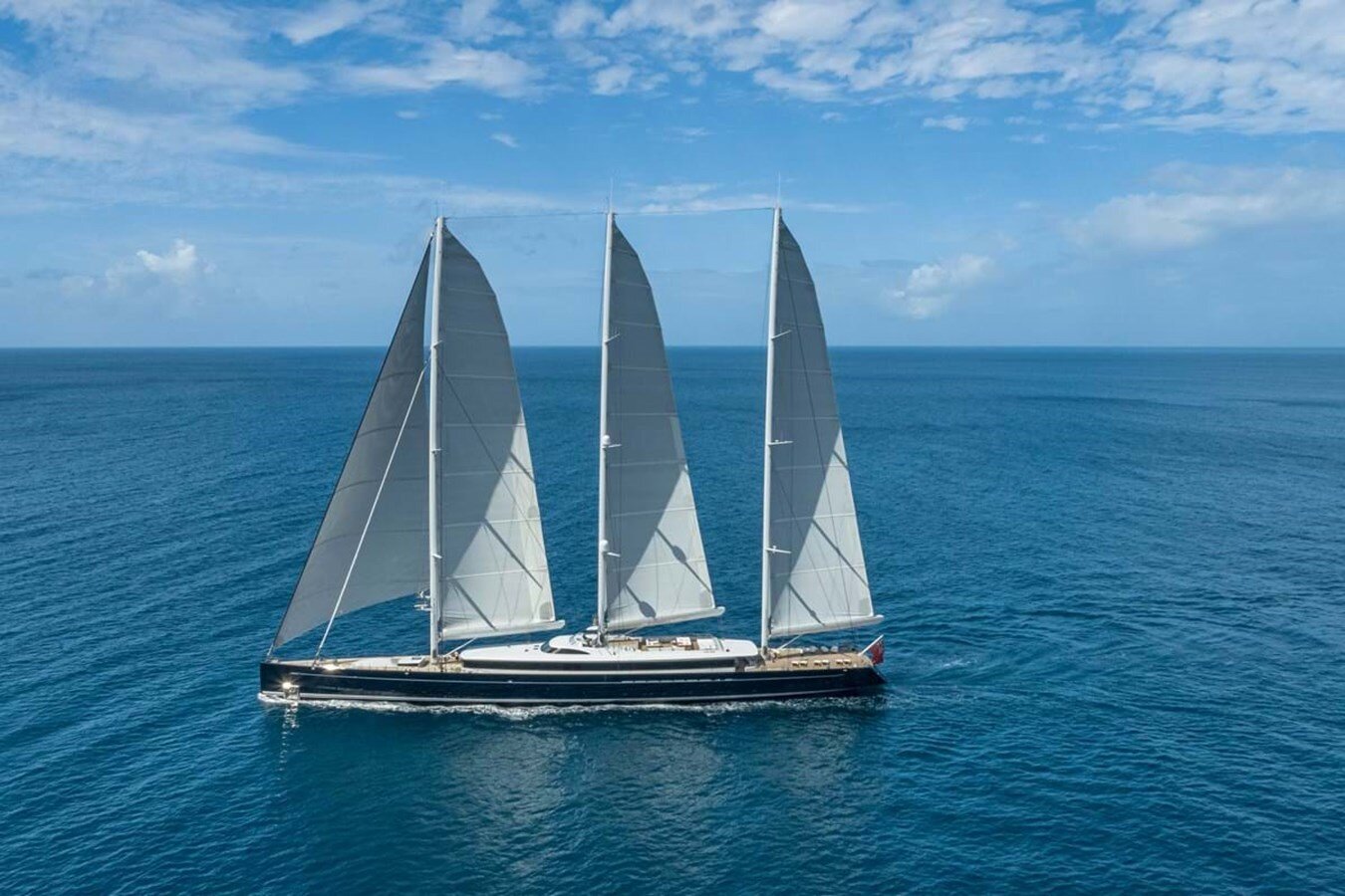 2020 ROYAL HUISMAN 265' 9