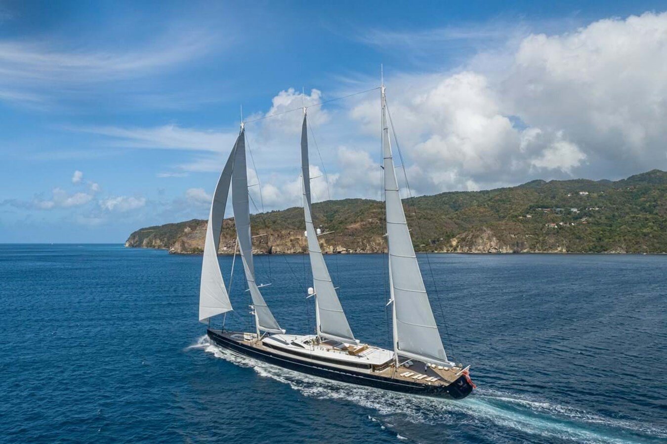 2020 ROYAL HUISMAN 265' 9