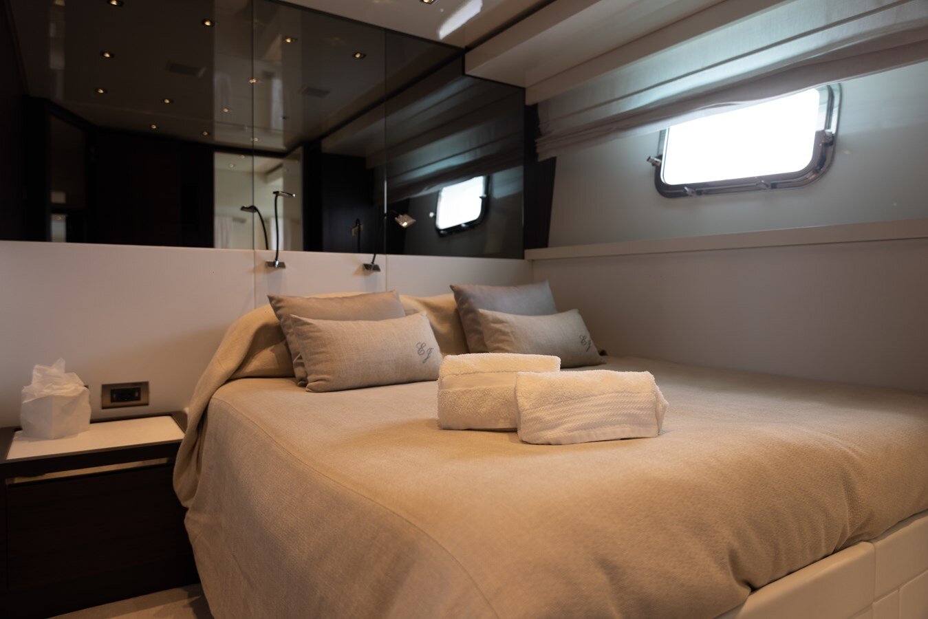 2020-sanlorenzo-78-10-27f707