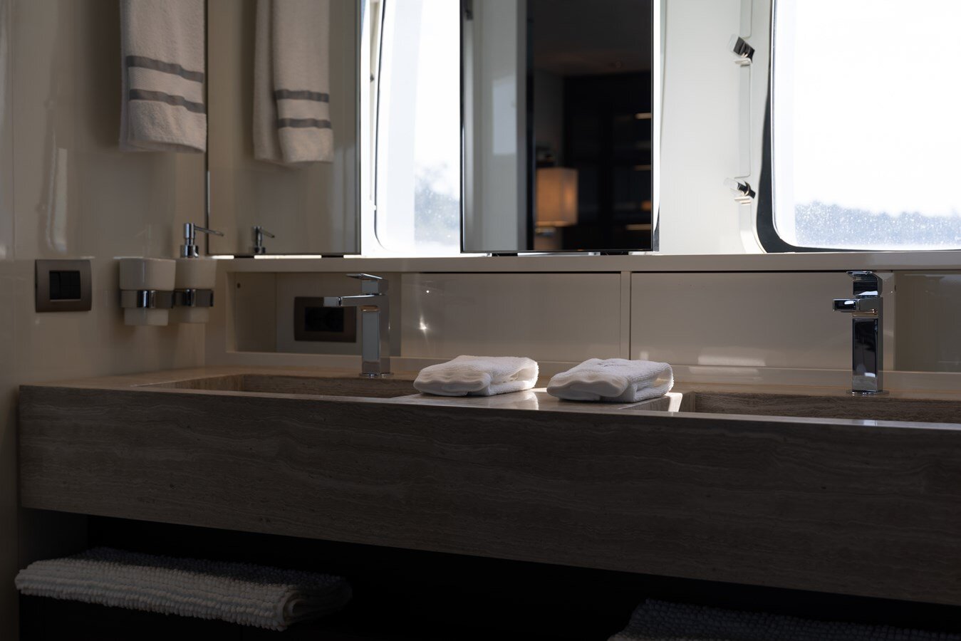 2020-sanlorenzo-78-10-27f707