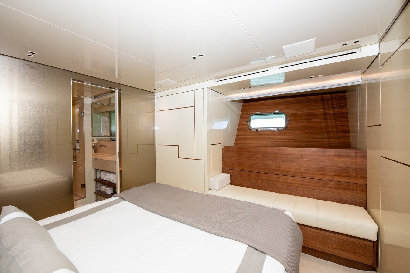 2020-sanlorenzo-88-e45cb8