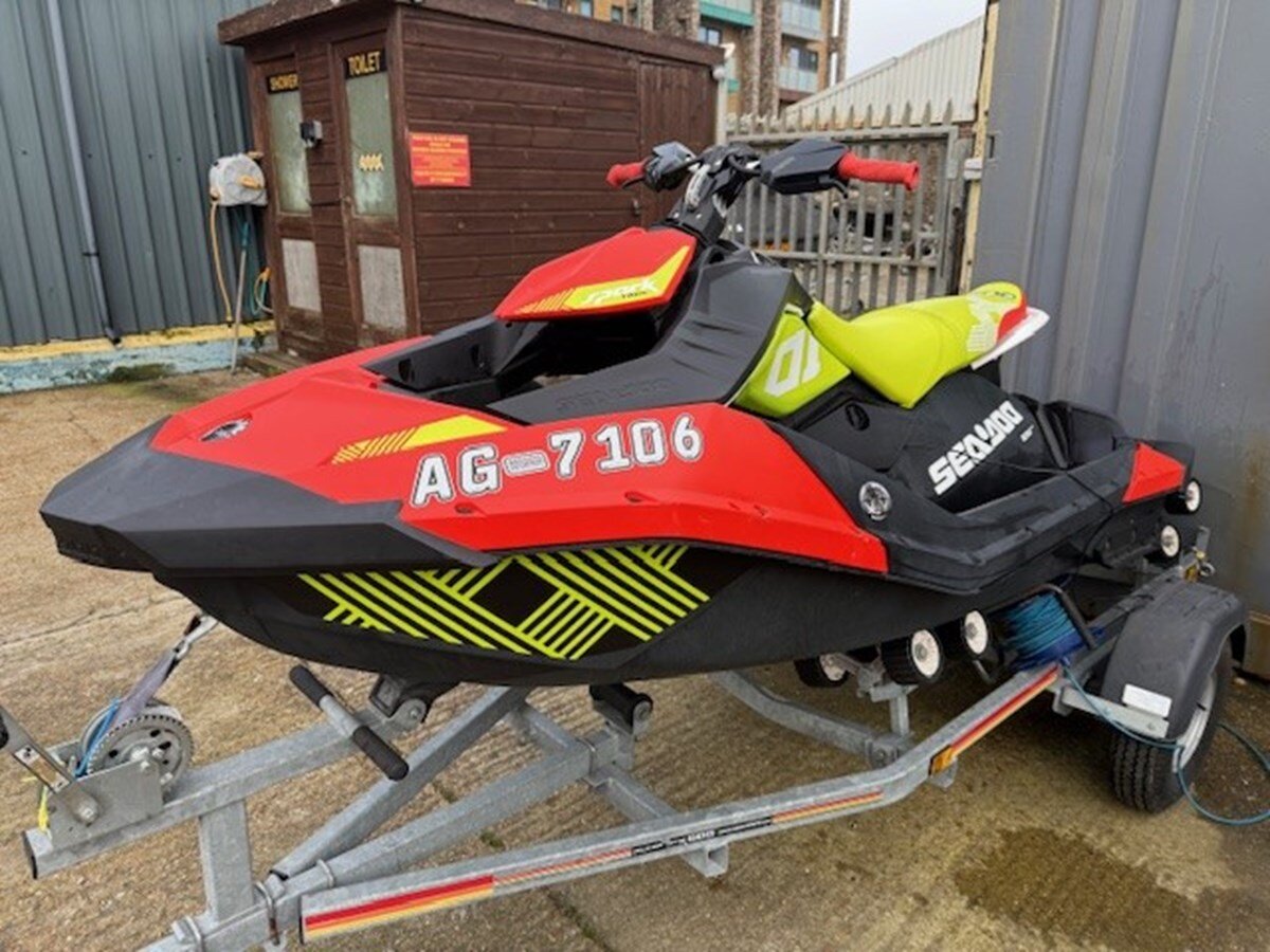 2020-sea-doo-10-6-3bddea