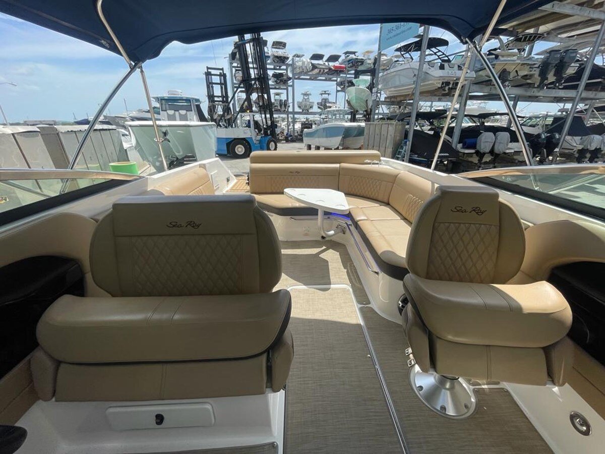 2020-sea-ray-28-6-ae5367
