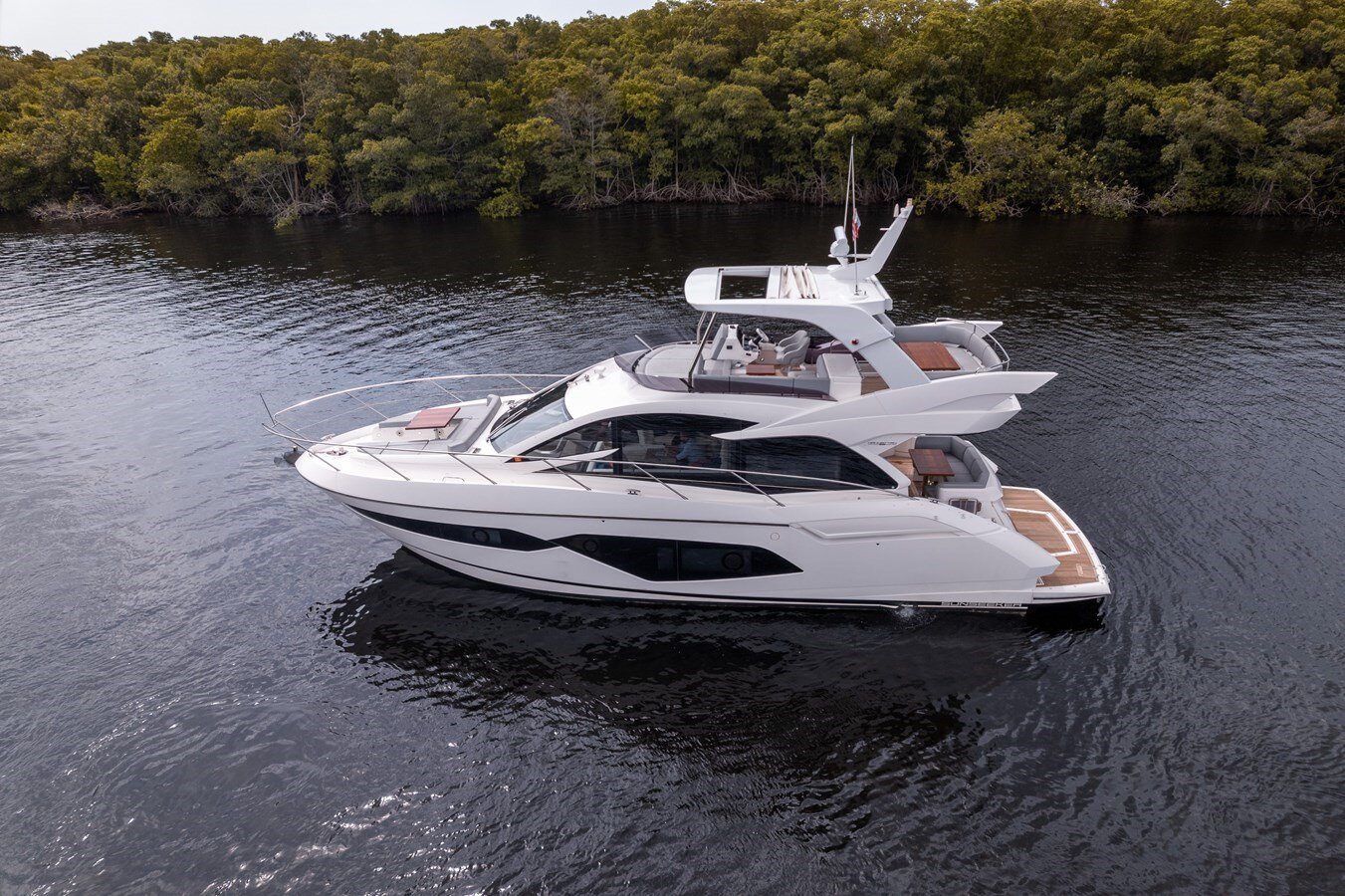 2020-sunseeker-52-88327a