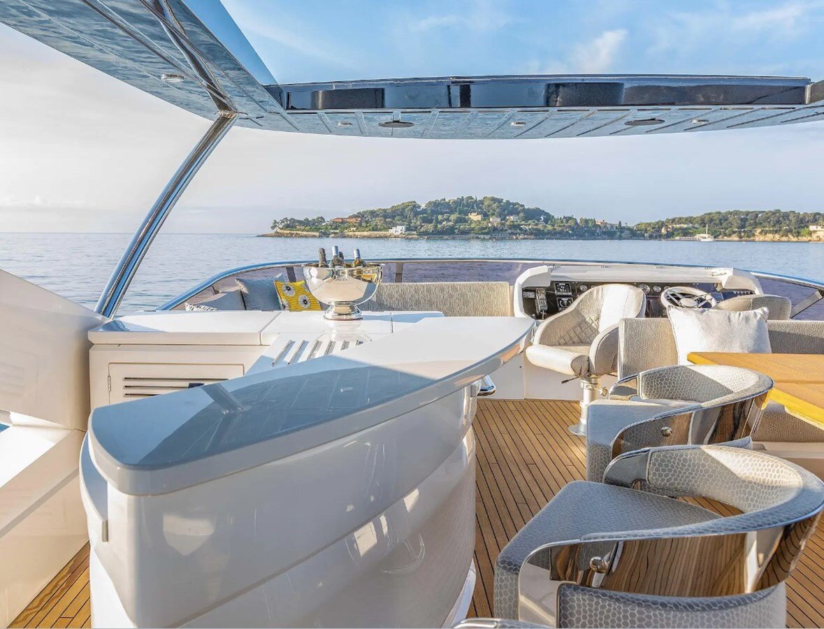 2020 SUNSEEKER 86' 4