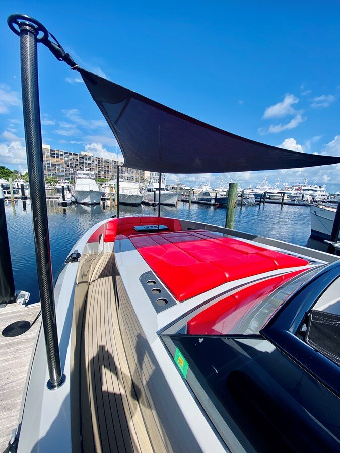 2020-vanquish-yachts-45-eb86f9