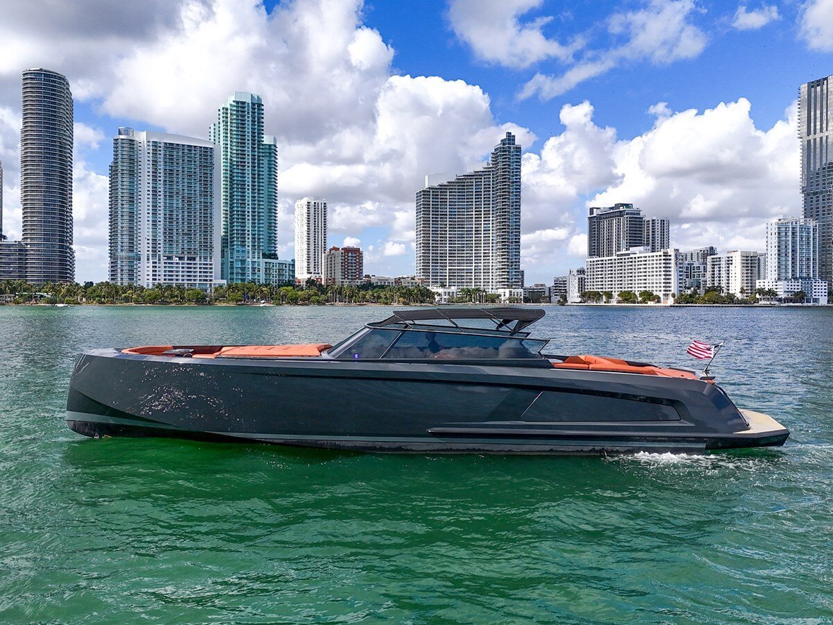 2020-vanquish-yachts-58-8-527902