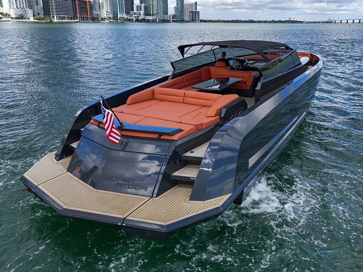 2020-vanquish-yachts-58-8-527902