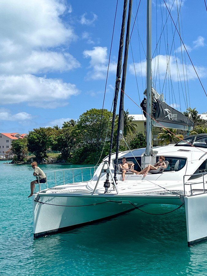 2020-xquisite-yachts-51-a86240