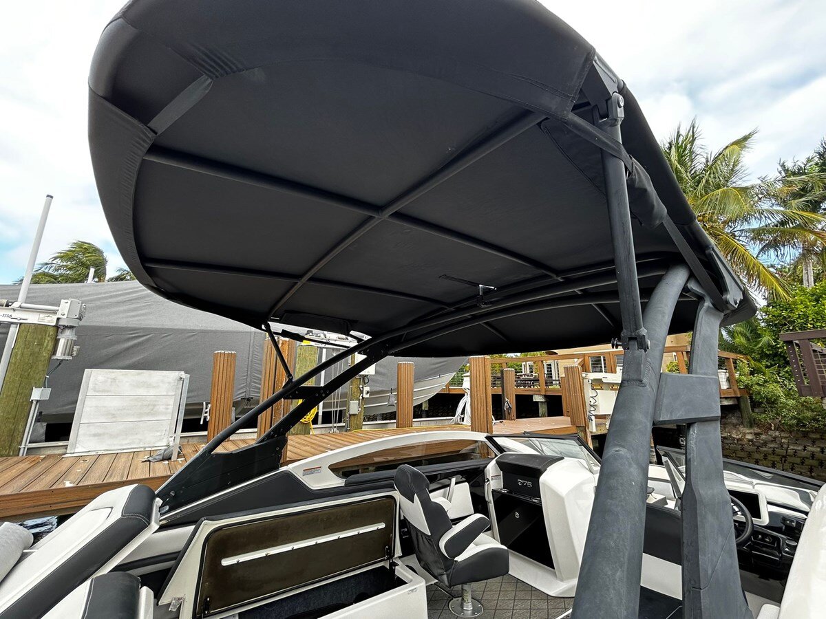 2020-yamaha-27-c11001