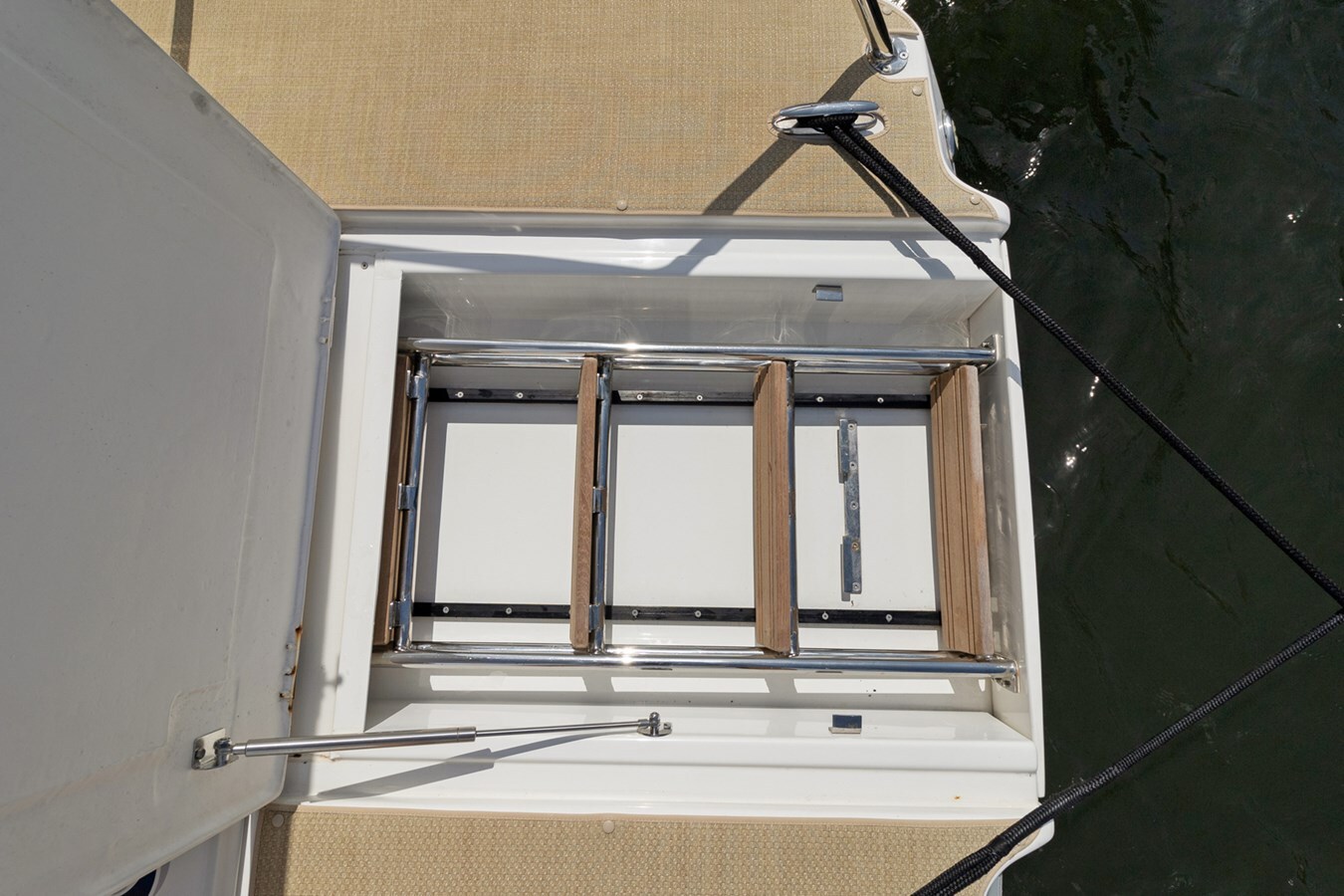 2021-aquila-36-ca5f0e