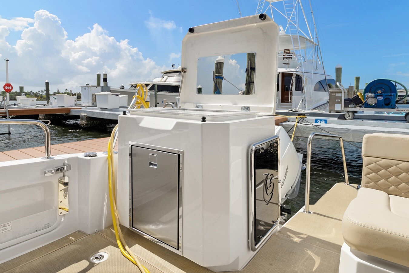 2021-aquila-36-ca5f0e