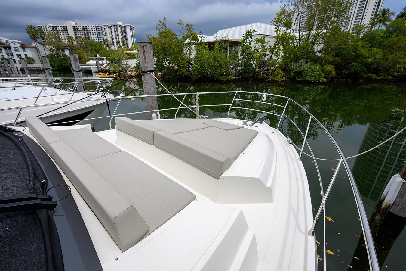 2021-astondoa-52-df7ced