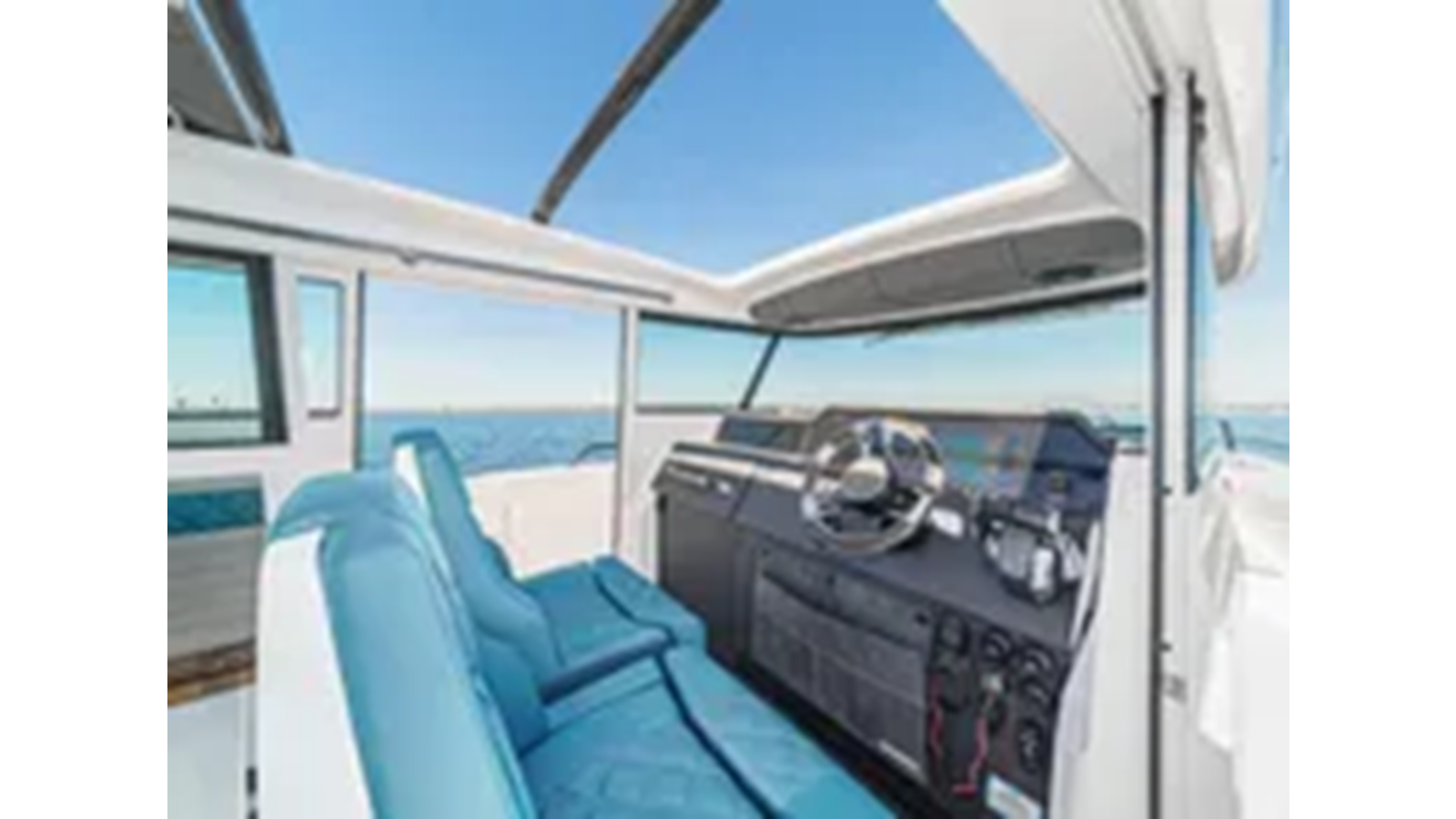 2021-axopar-37-8693d7