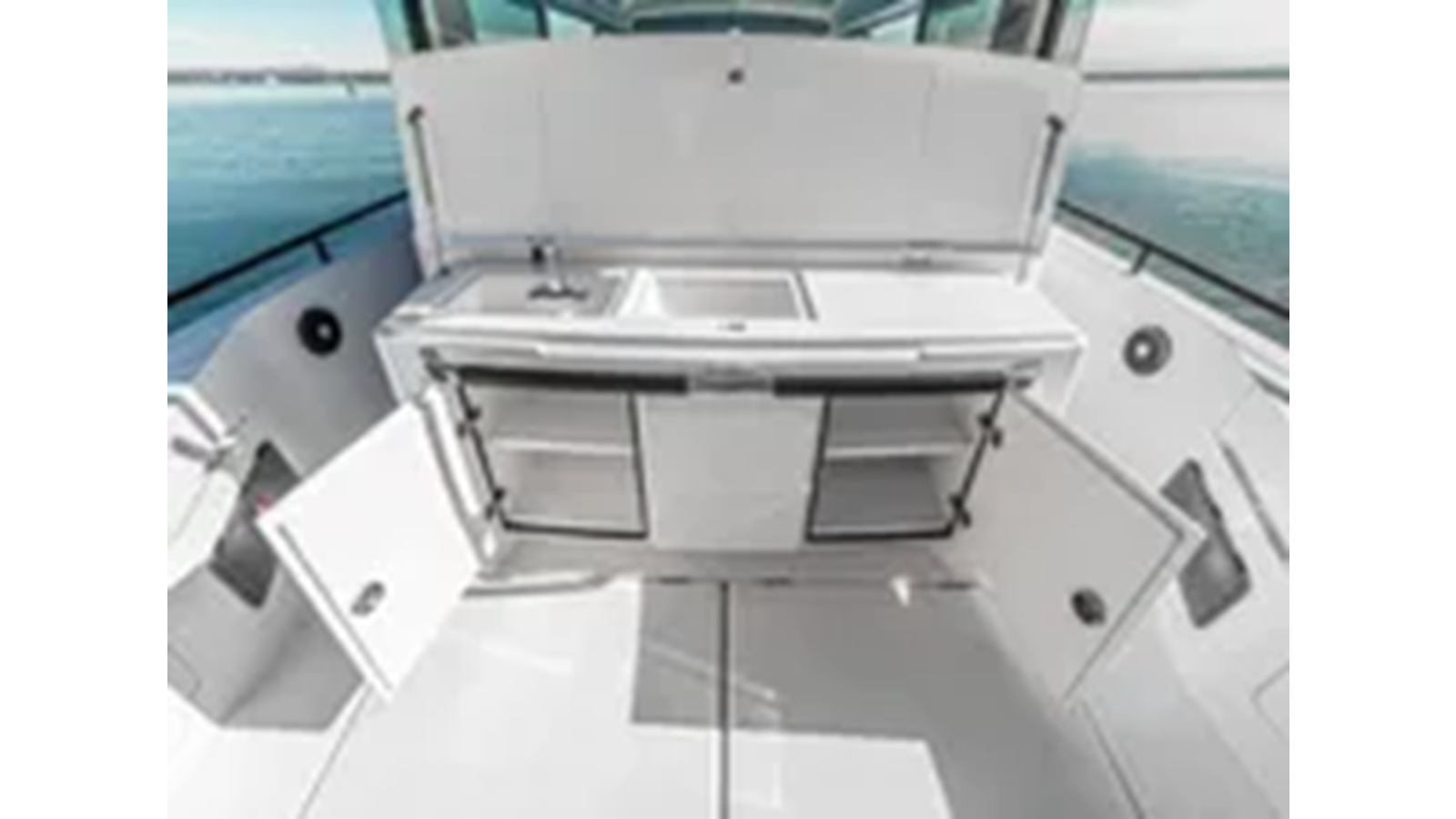 2021-axopar-37-8693d7