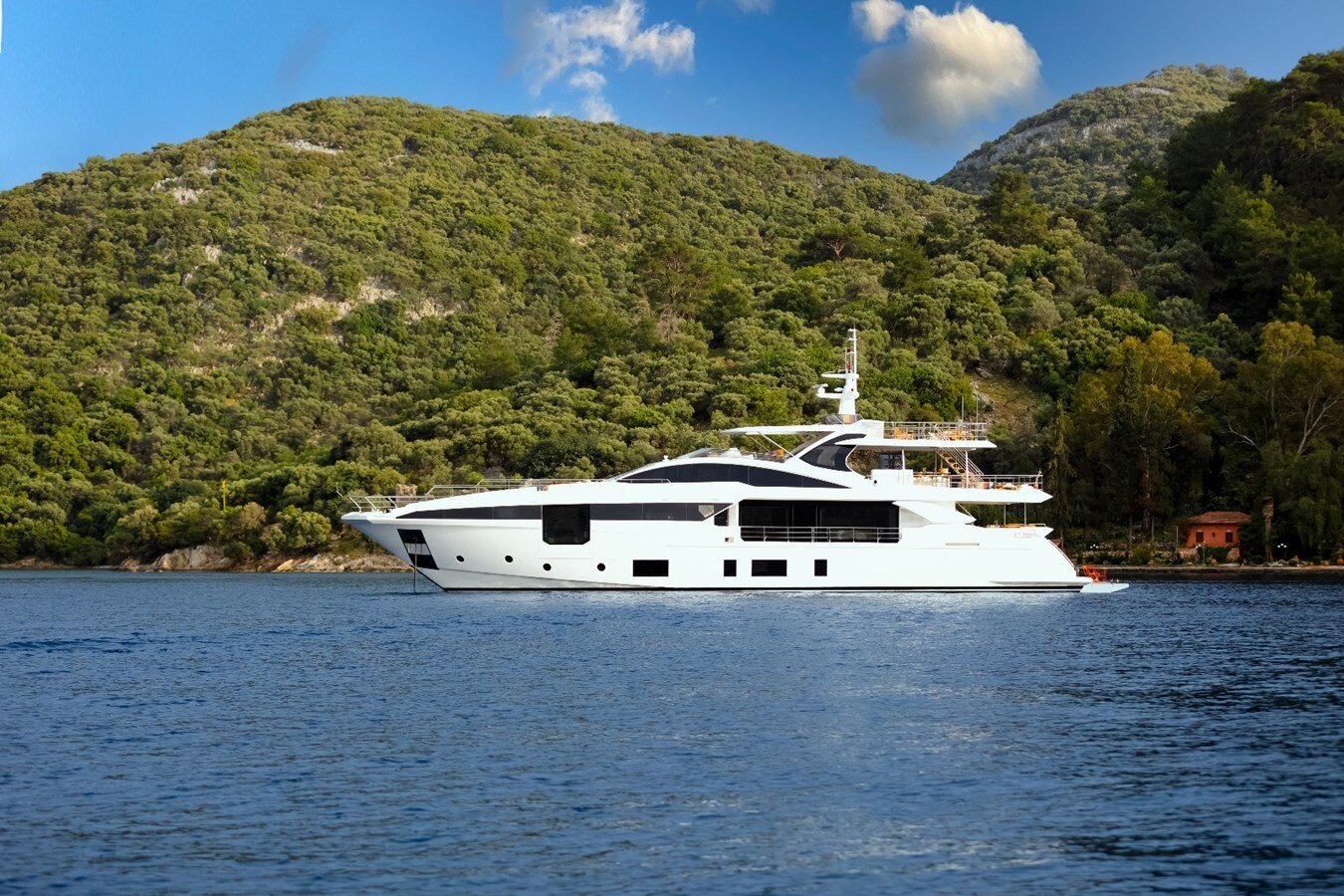 2021-azimut-yachts-114-10-cfe47e