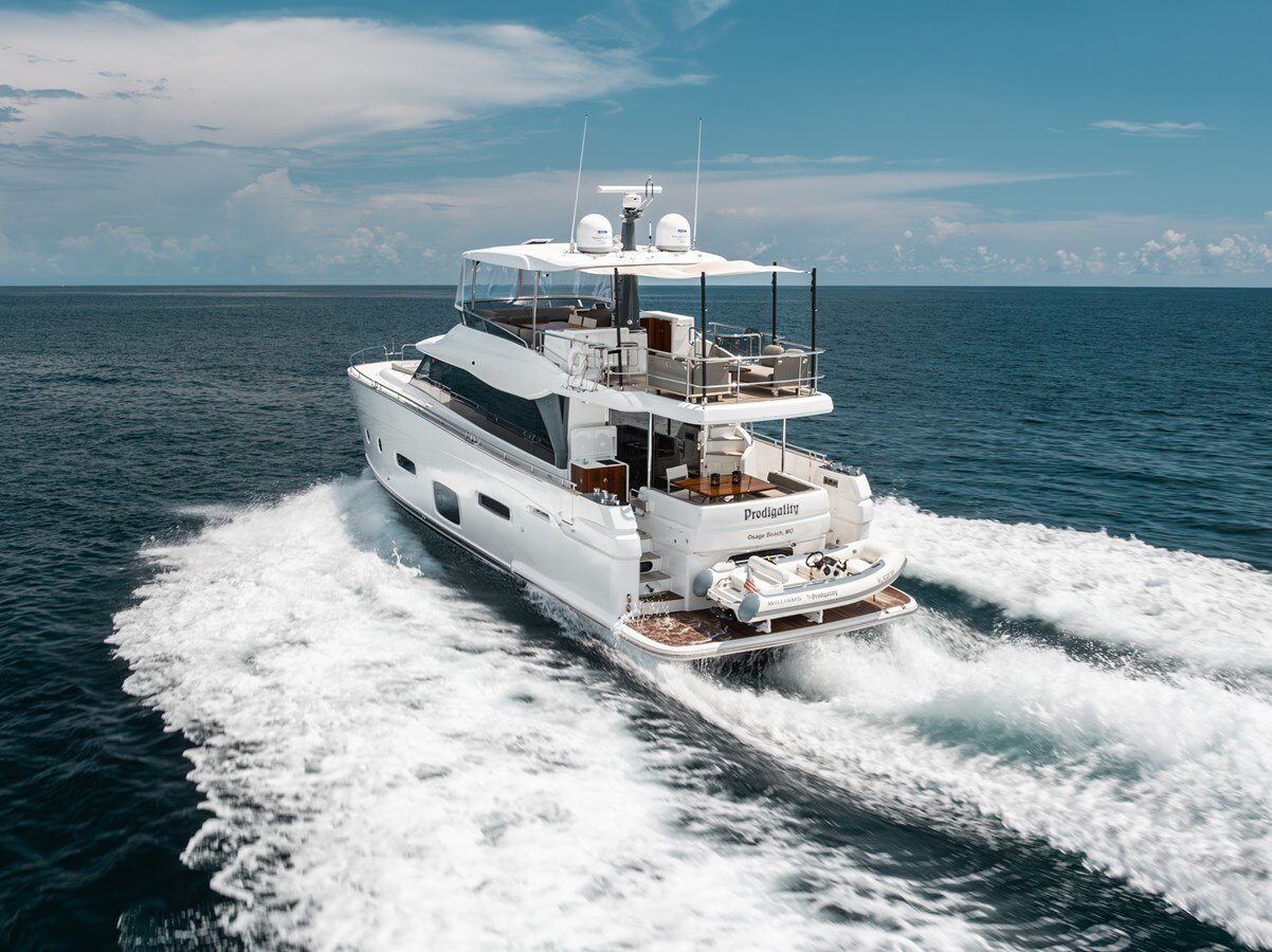 2021-azimut-yachts-66-1-112731