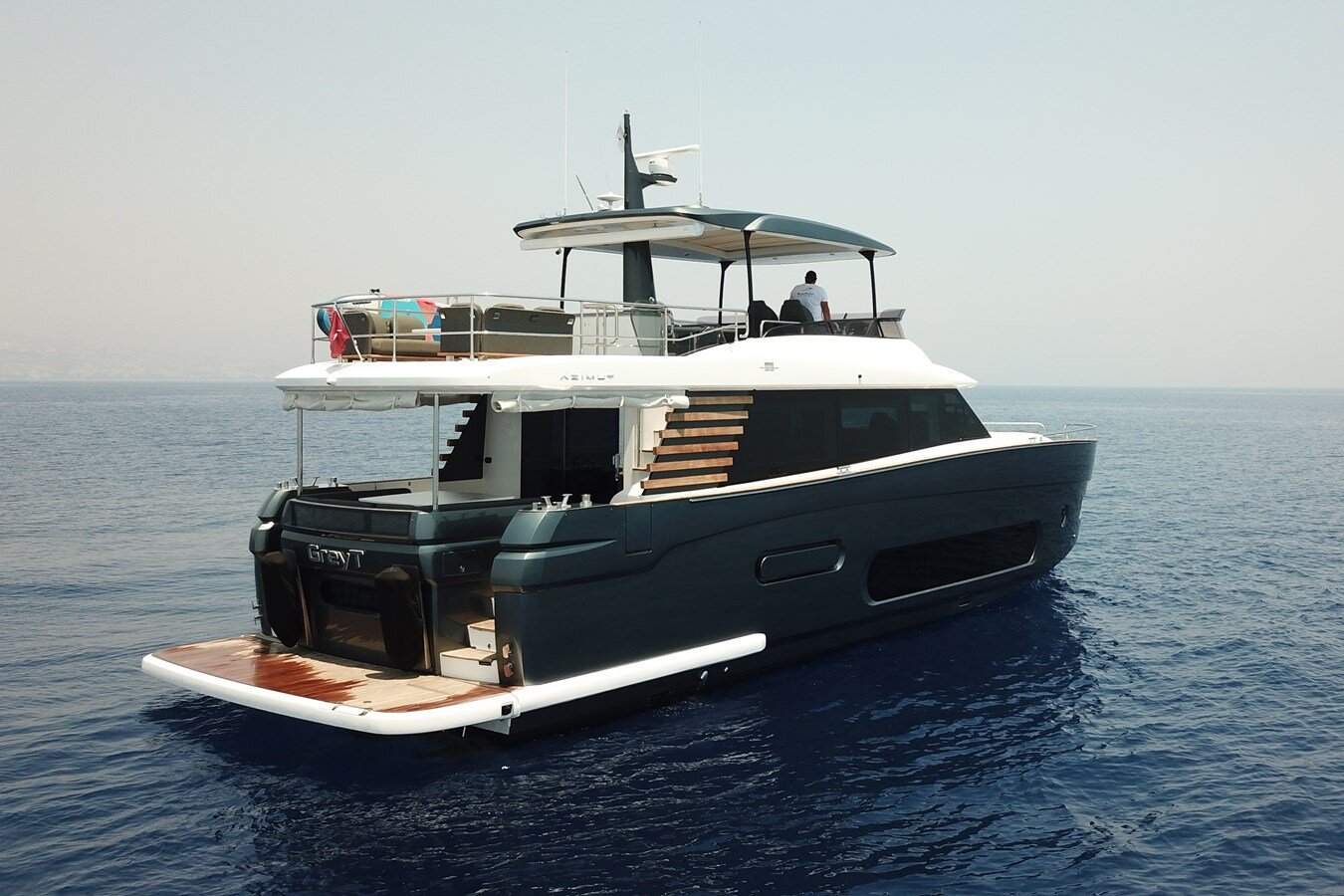 2021-azimut-yachts-66-2-3add0d