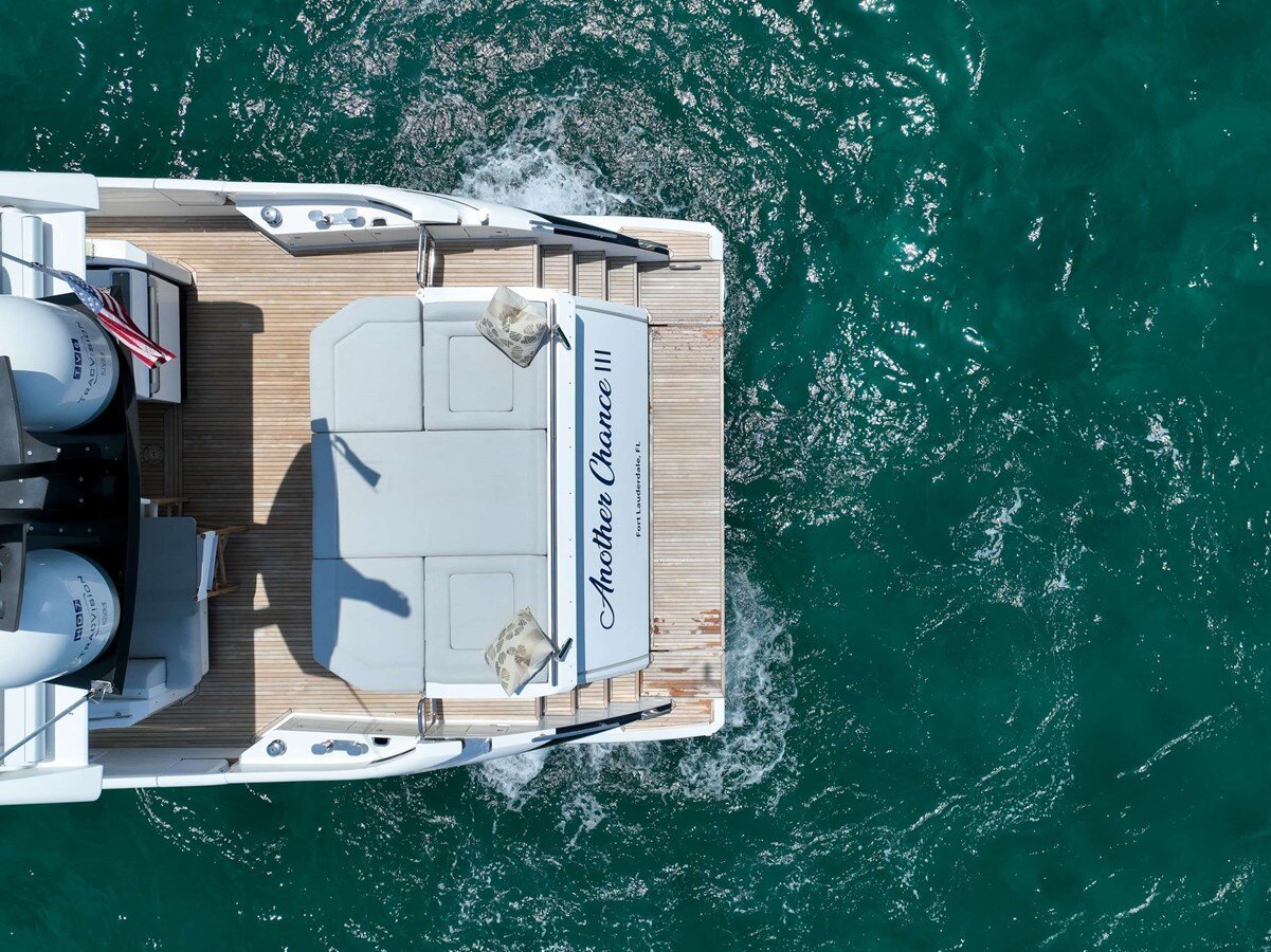 2021 AZIMUT YACHTS 70'