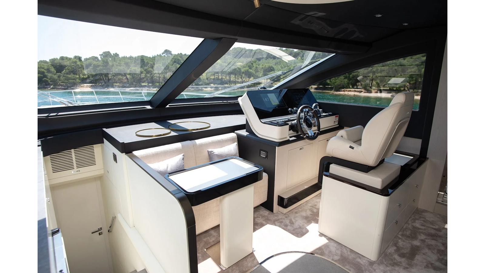 2021 AZIMUT YACHTS 78'