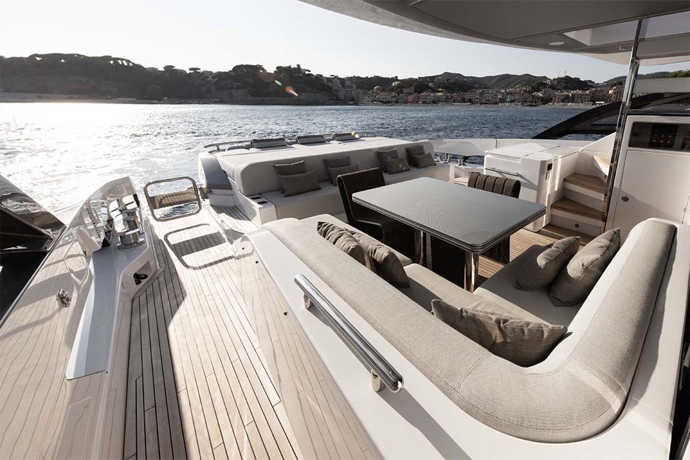 2021 AZIMUT YACHTS 80' 10