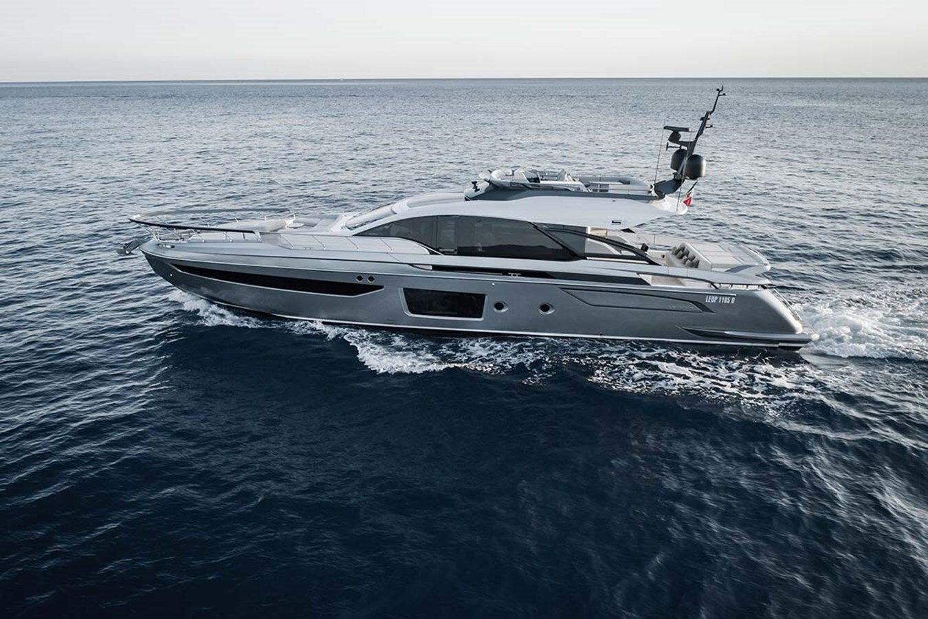 2021-azimut-yachts-80-10-46258b