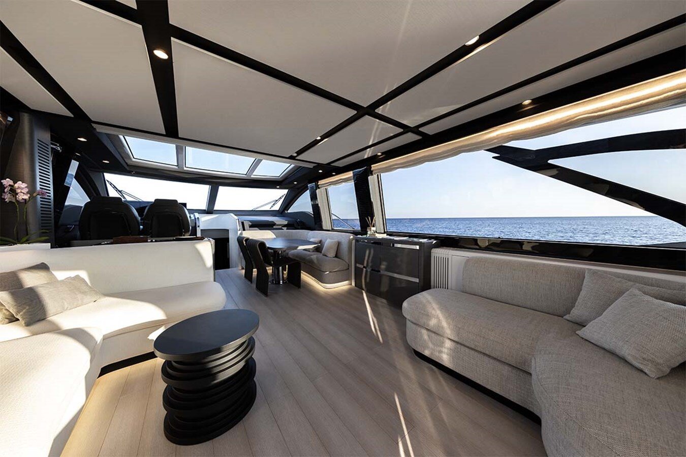 2021 AZIMUT YACHTS 80' 10