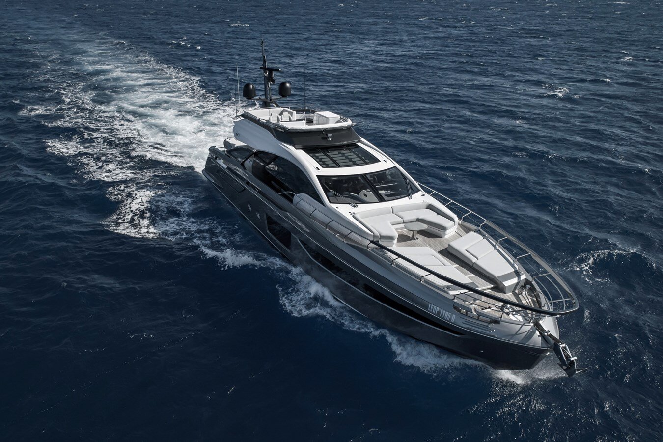 2021-azimut-yachts-80-9-17d45e