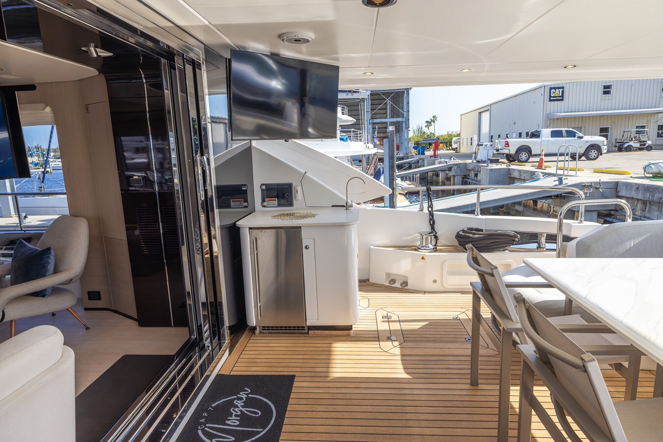 2021-azimut-yachts-88-8165ad