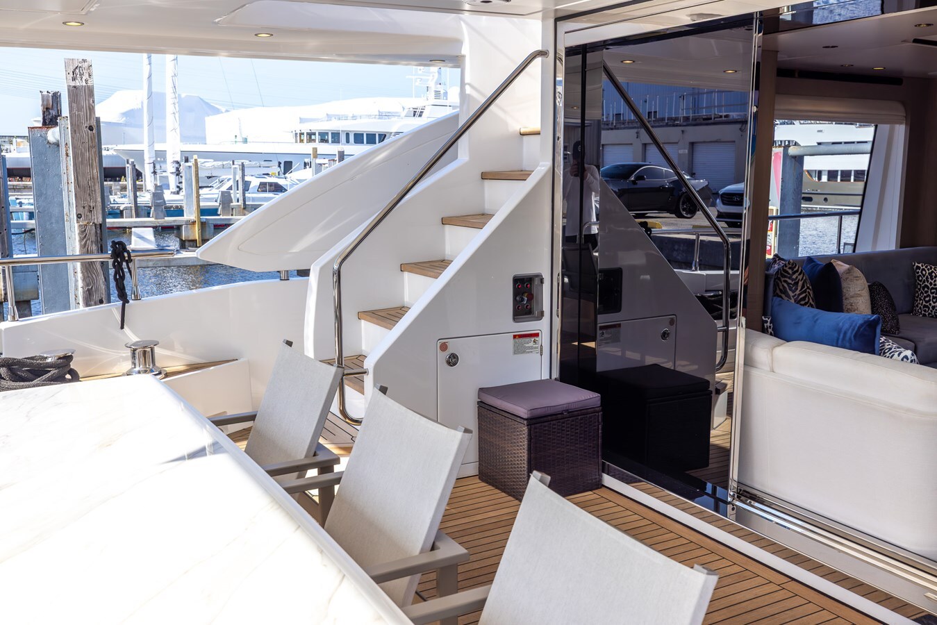 2021-azimut-yachts-88-8165ad