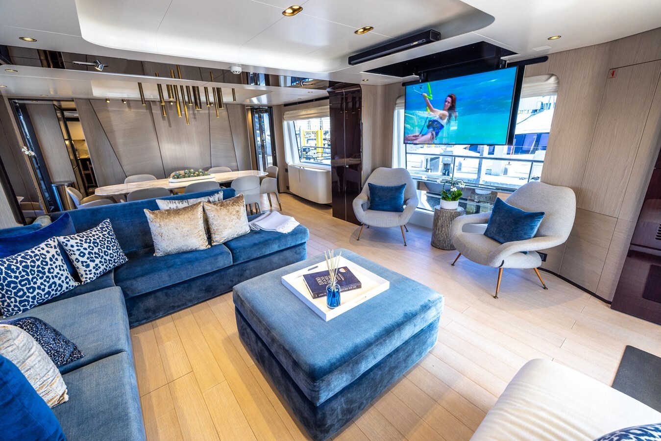 2021-azimut-yachts-88-8165ad