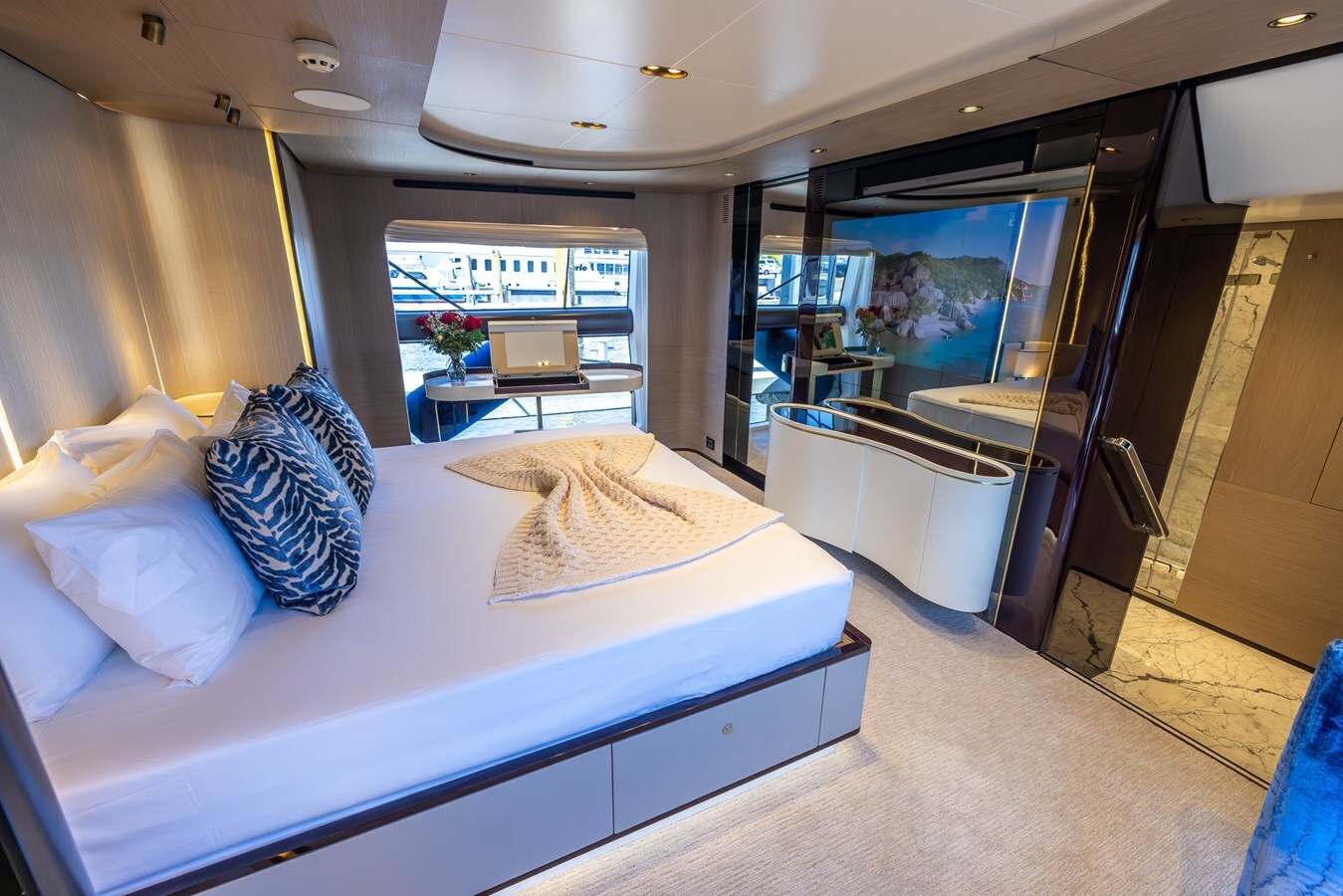 2021-azimut-yachts-88-8165ad