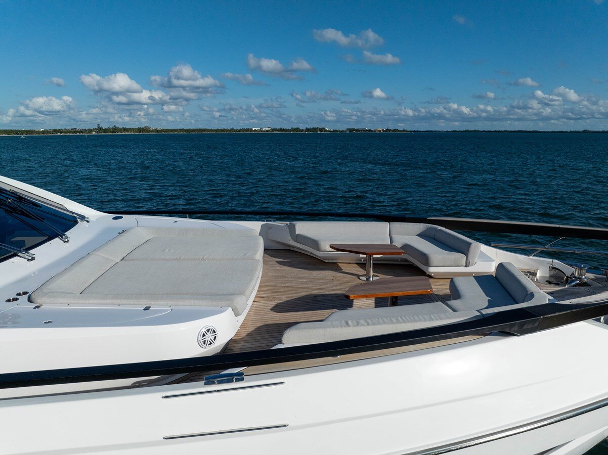 2021-azimut-yachts-94-7b064b