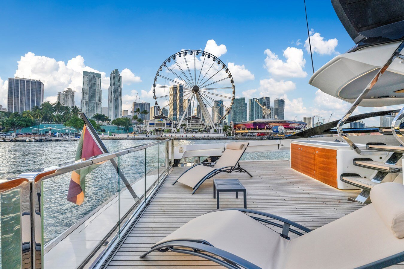 2021-azimut-yachts-94-7b064b