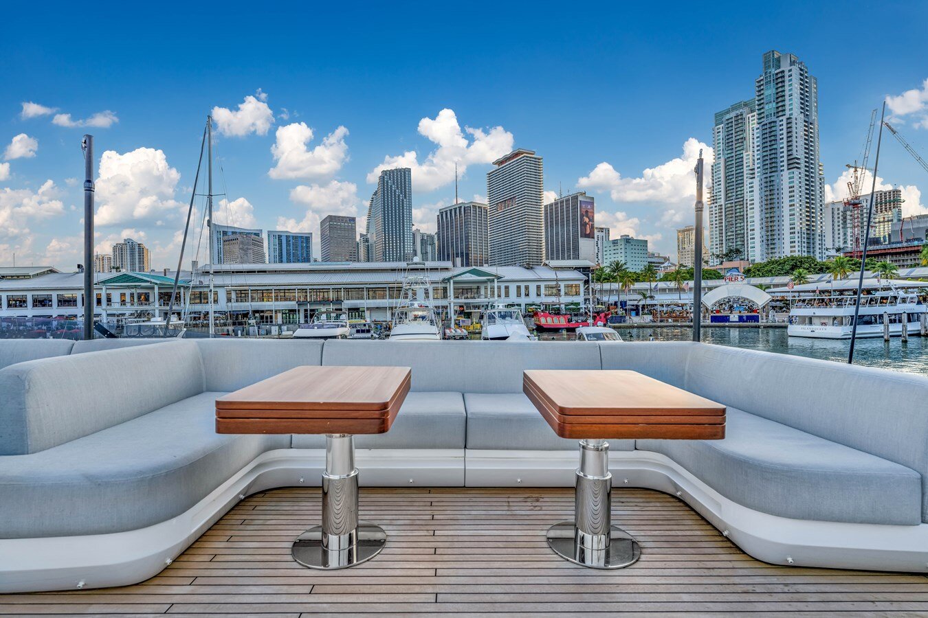 2021-azimut-yachts-94-7b064b