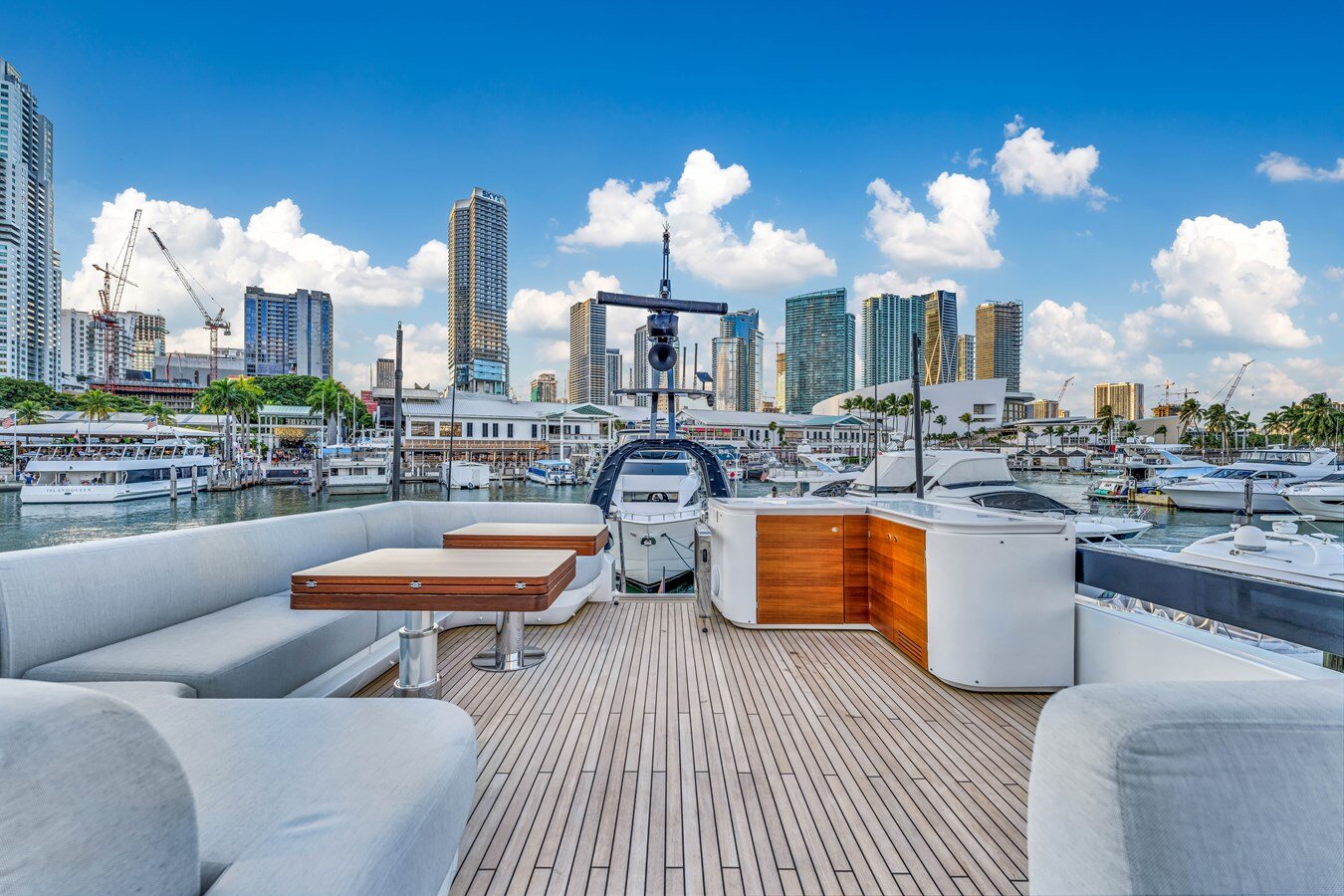 2021-azimut-yachts-94-7b064b