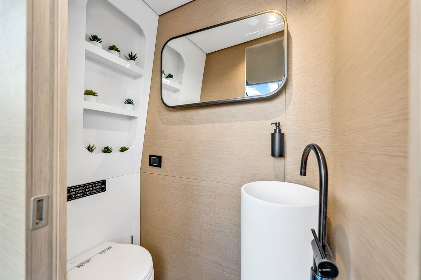 2021-azimut-yachts-94-7b064b