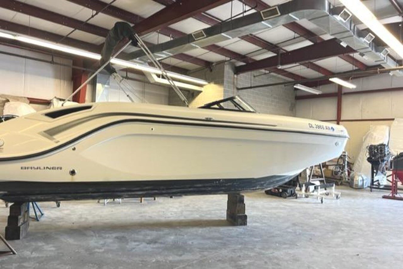 2021-bayliner-22-145b40