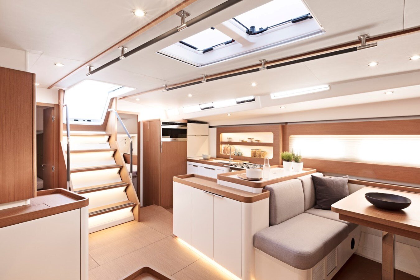 2021 BENETEAU 56' 3