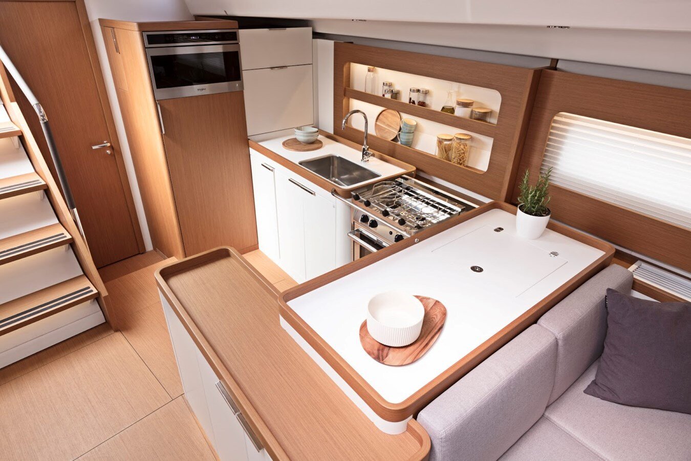 2021 BENETEAU 56' 3