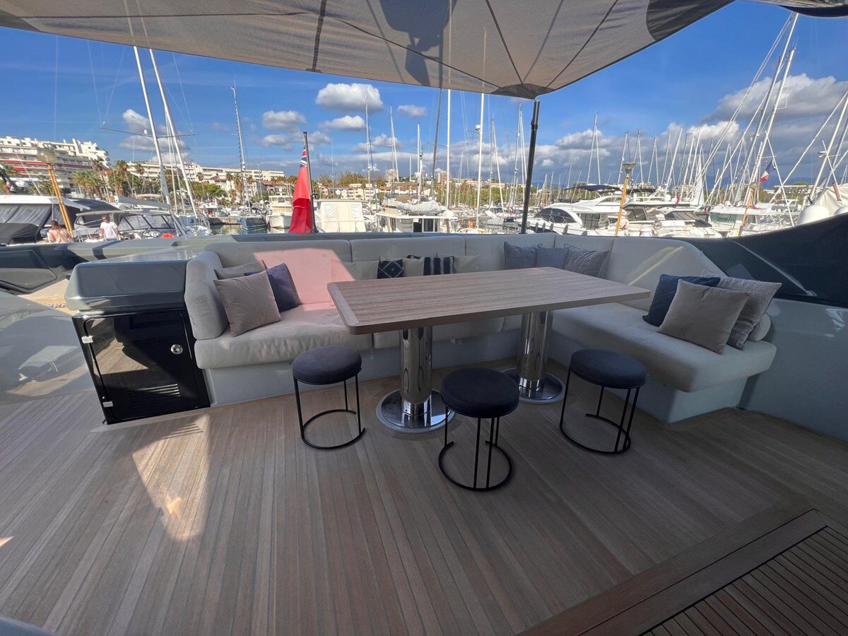 2021-bluegame-72-6-c28566