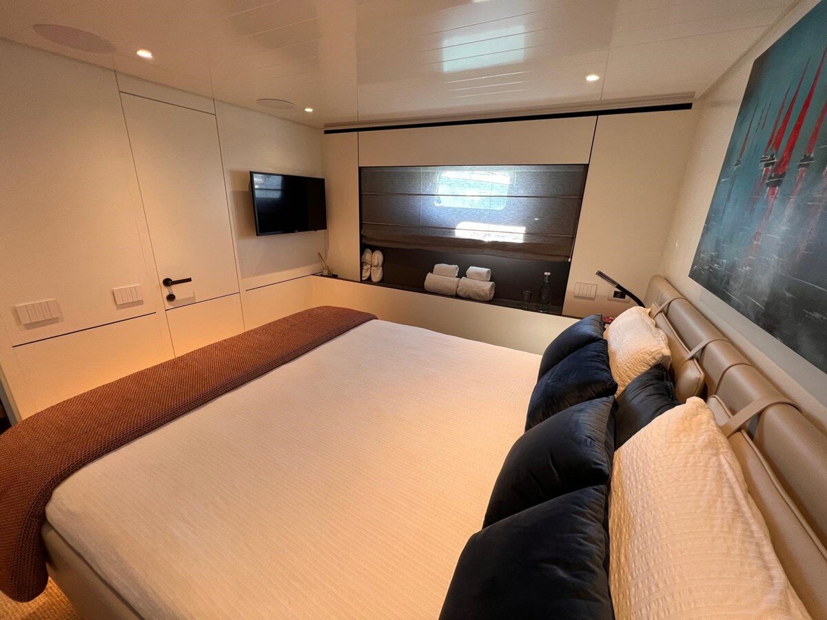 2021-bluegame-72-6-c28566