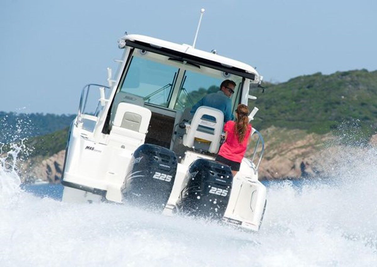 2021-boston-whaler-27-10-3cf955