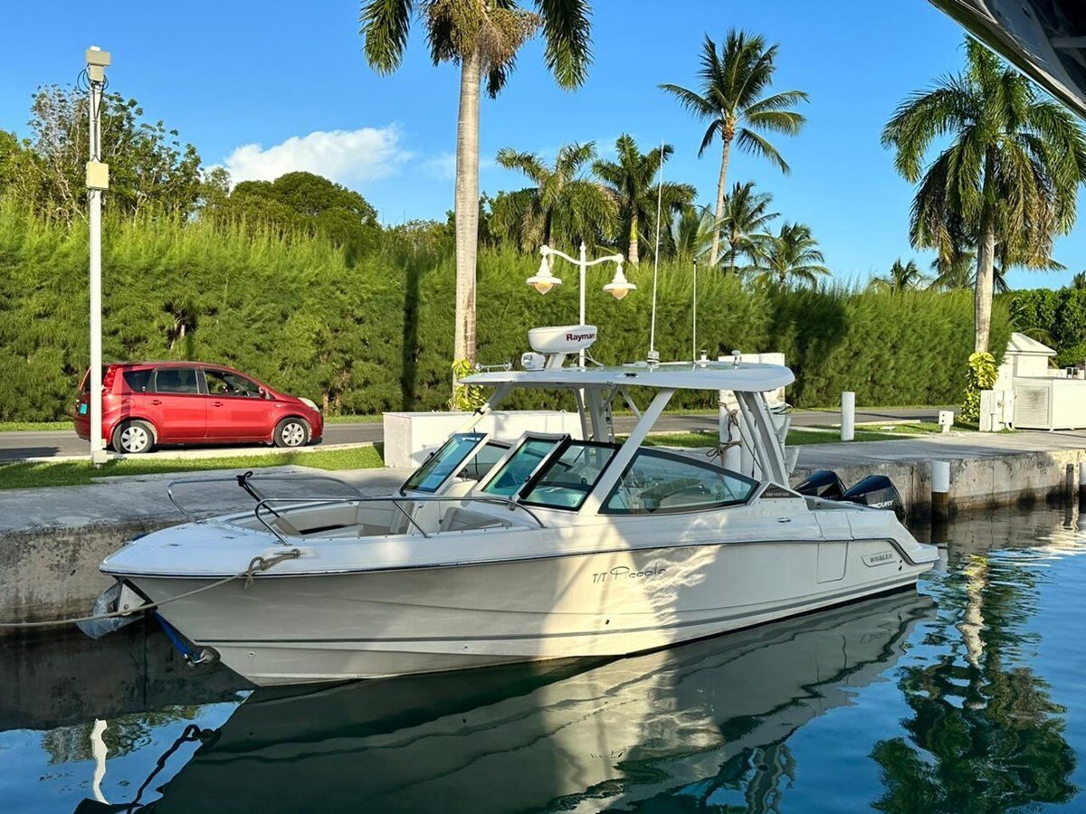 2021-boston-whaler-28-9ddb9a