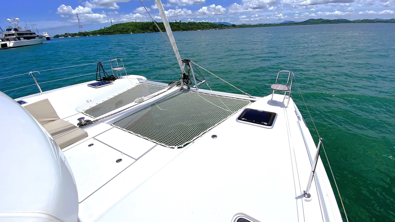 2021-cnb-yachts-42-cd4729