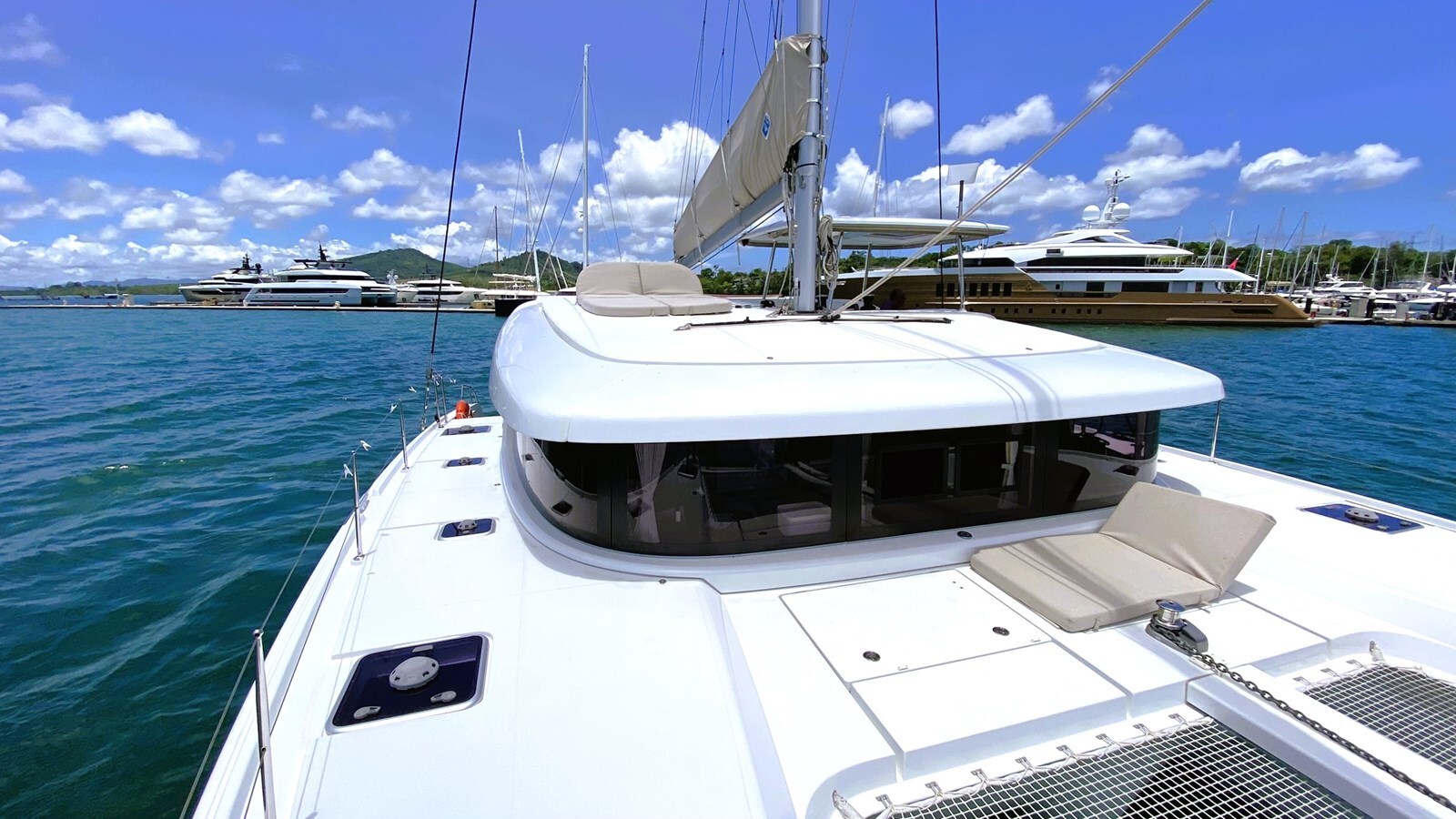 2021-cnb-yachts-42-cd4729