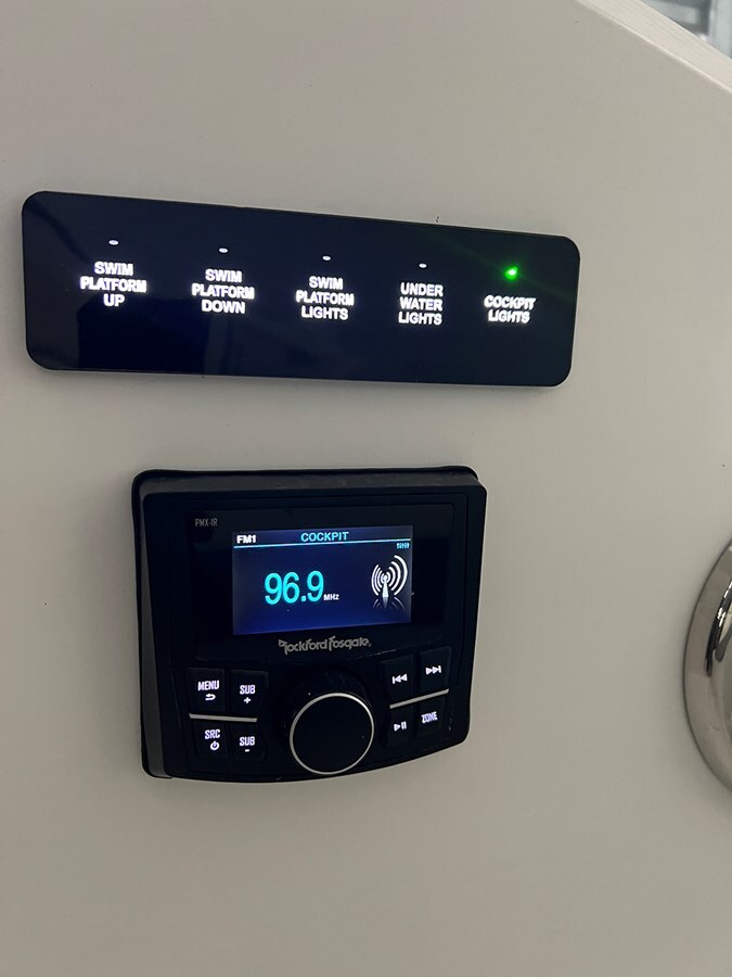 2021-cobalt-35-11-5058ab