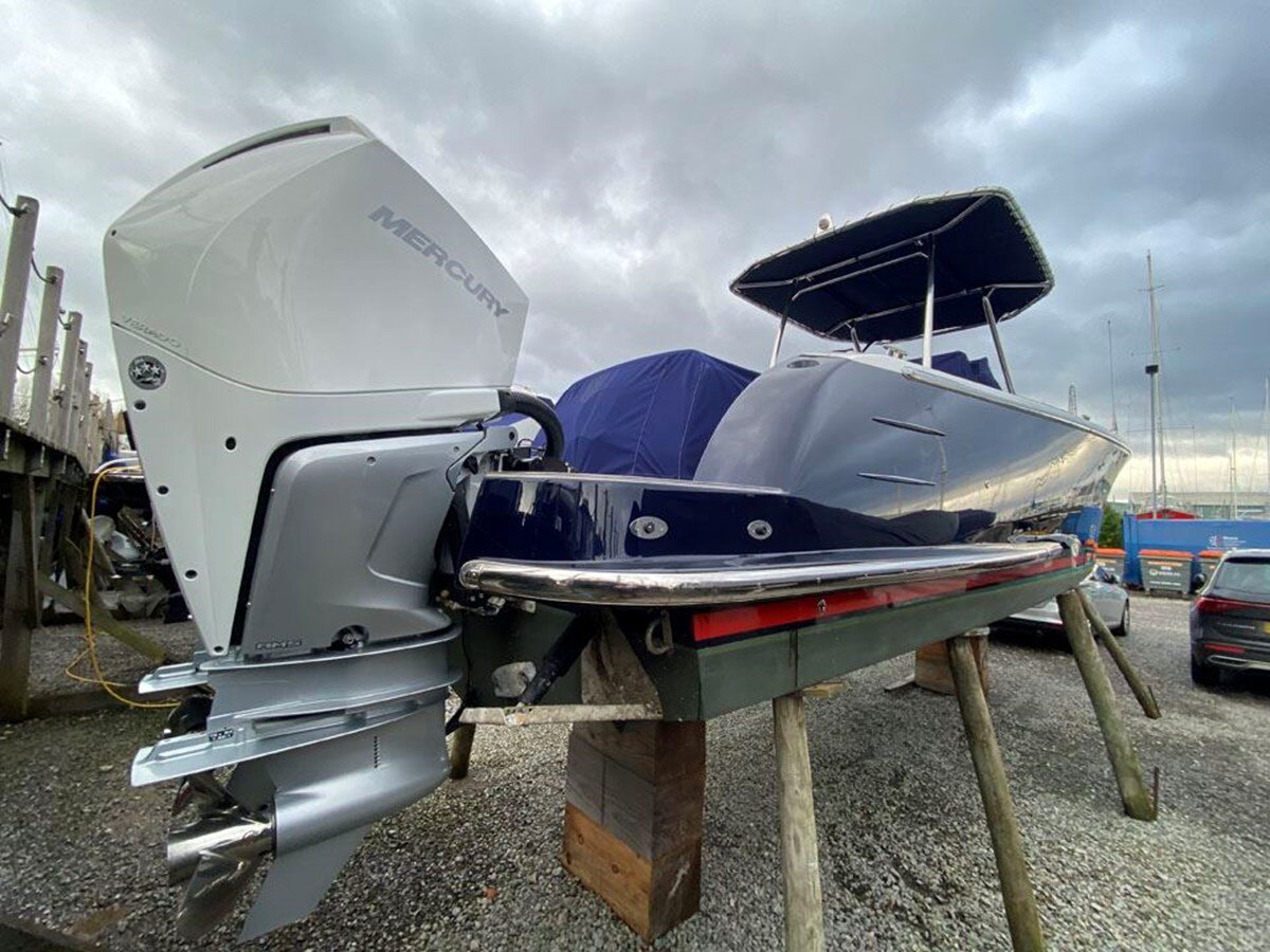 2021-comitti-32-6-c3e3c1